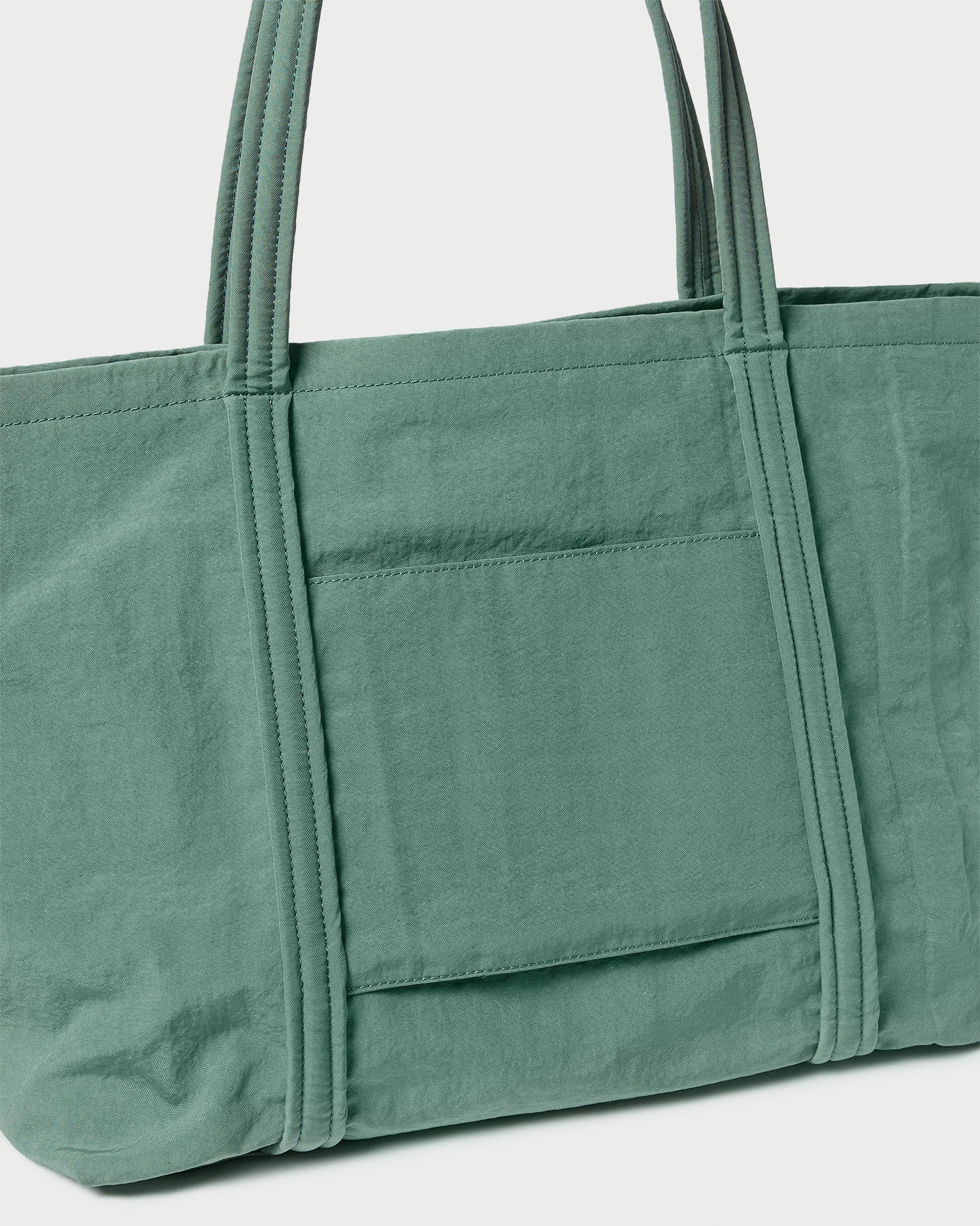 Dina Sage Travel Tote