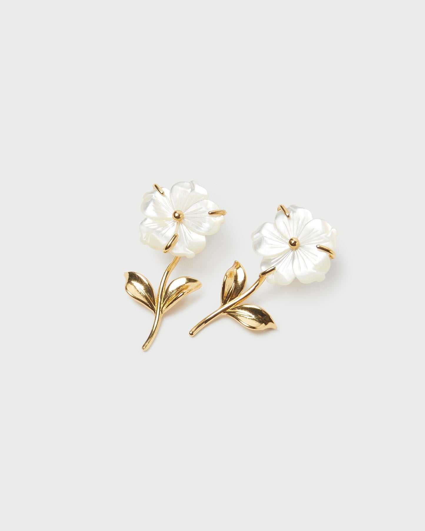Mai Gold/Pearl Flower Earrings