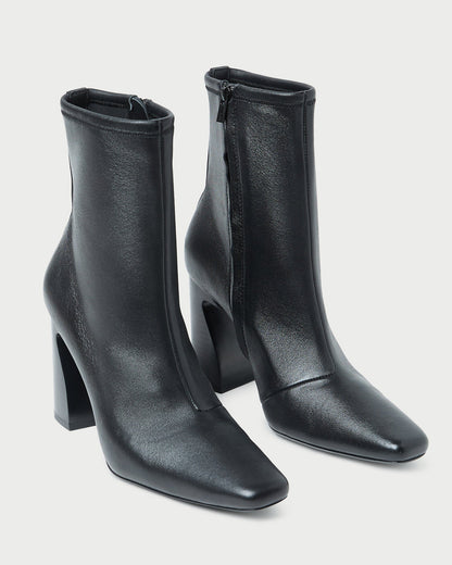 Chloe Black Leather Ankle Boot