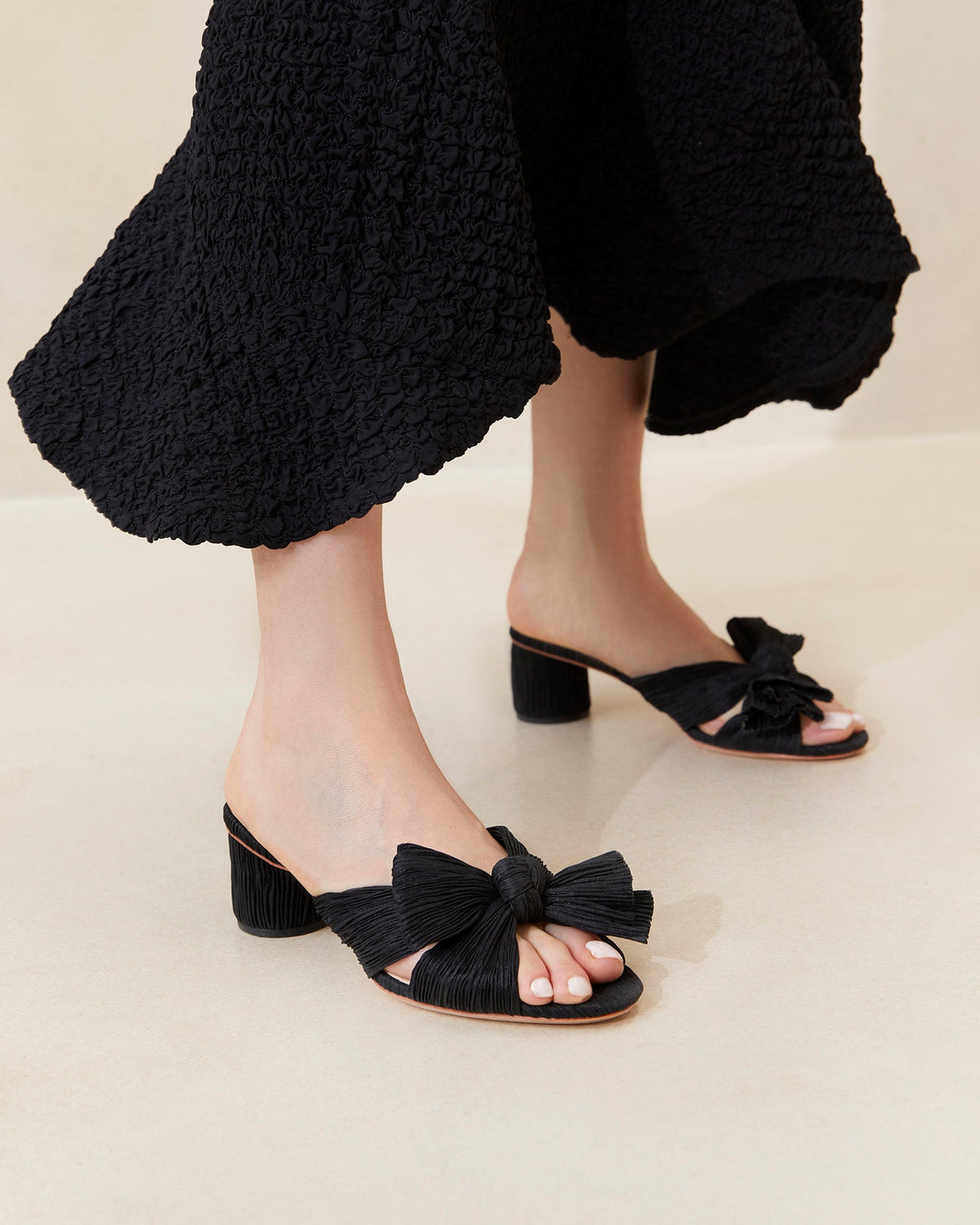 Color: Black
